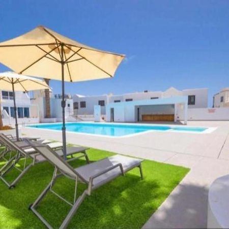 2 Bedroom Atlantic View Apartment Пуерто-дель-Кармен Екстер'єр фото